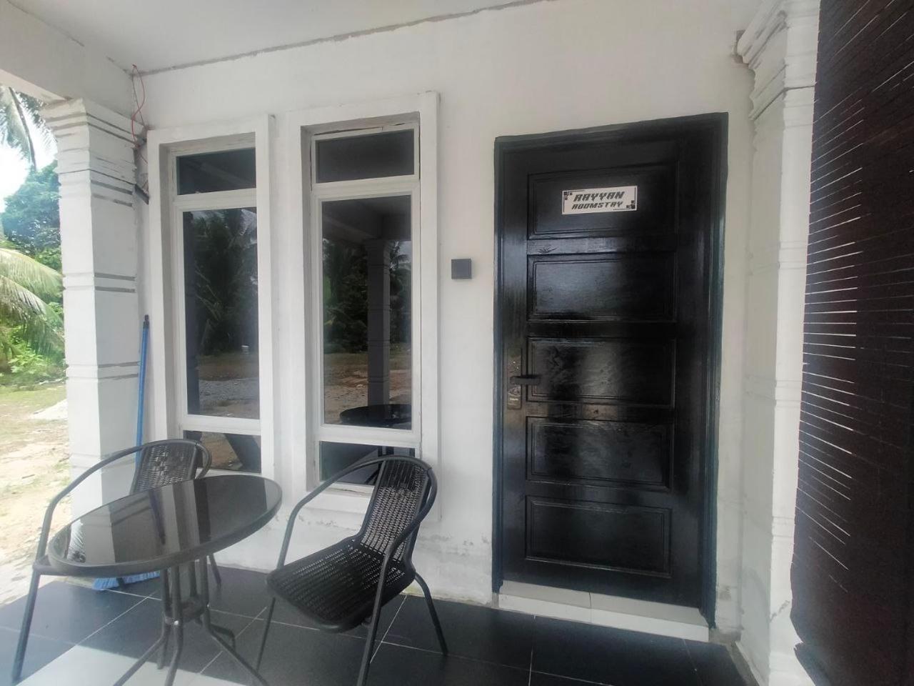 Ar Homestay & Roomestay Merlimau Luaran gambar
